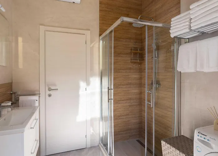 Porat Apartment *